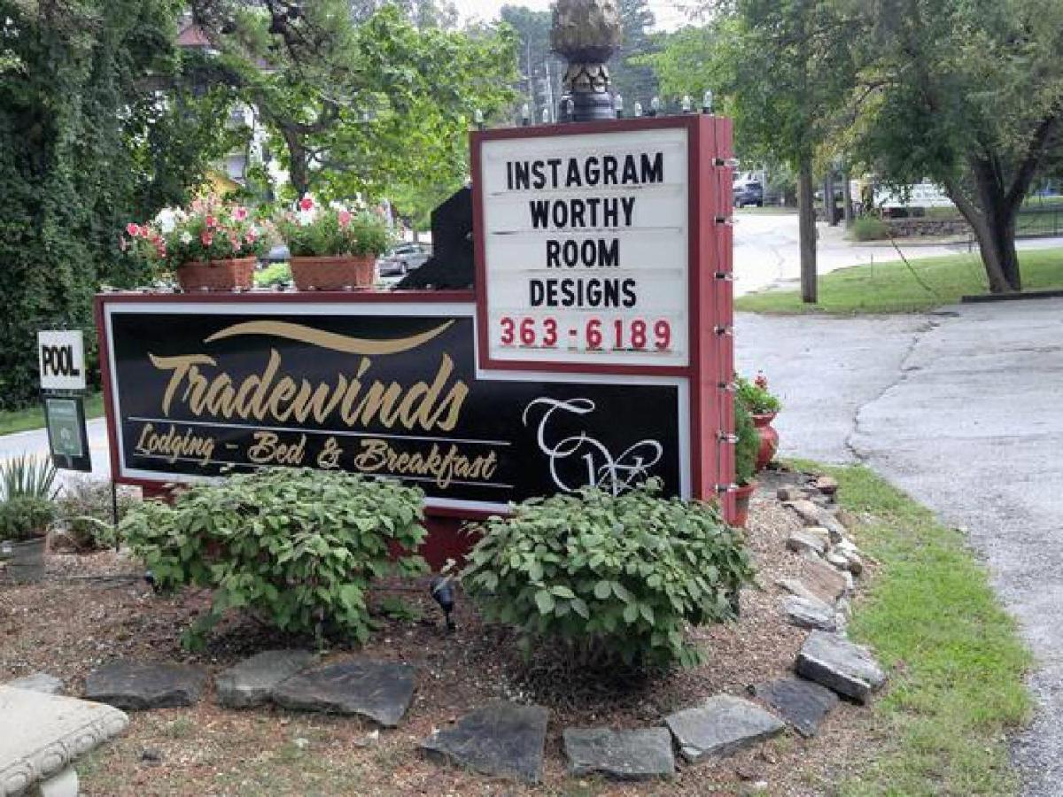 Tradewinds Lodging Eureka Springs Exterior foto